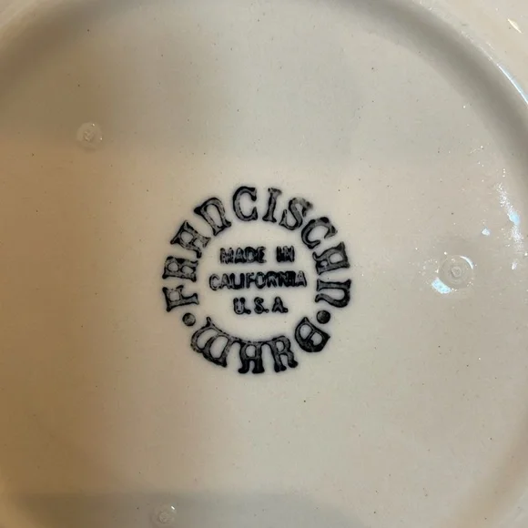 2 Franciscan Apple Coffee Cups & Saucers - Picture 3 of 5